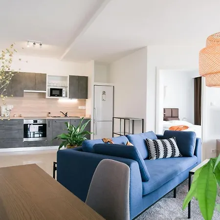 Balaton Apartment *