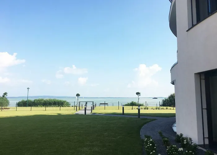 Balaton 아파트 *